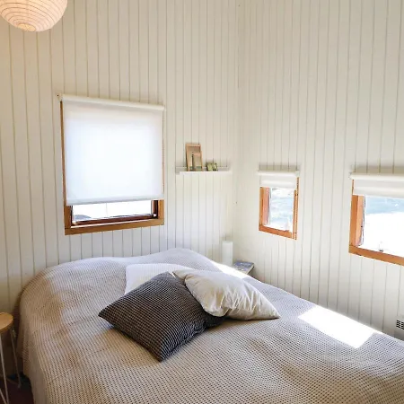 Three-bedroom Holiday In Ebeltoft